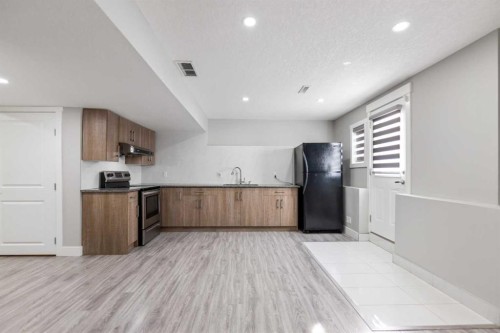 23 Anaheim Circle Ne, Calgary, AB 
