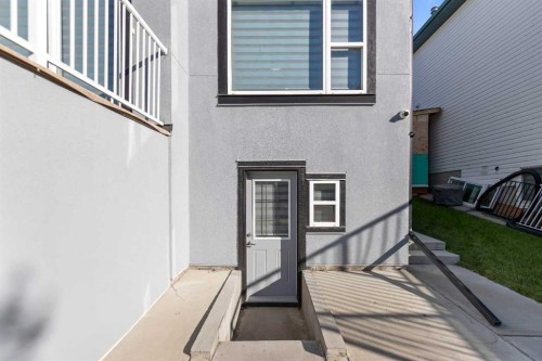 23 Anaheim Circle Ne, Calgary, AB 
