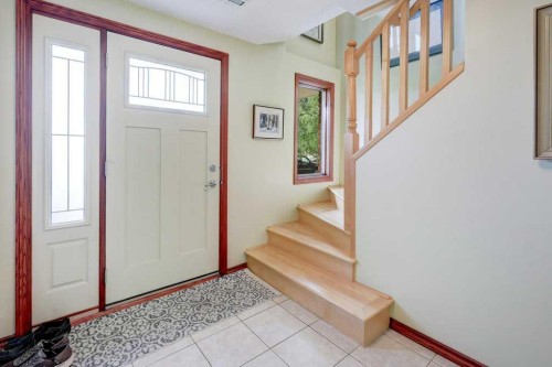 6 Vardana Place Nw, Calgary, AB 