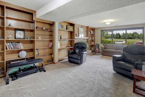 6 Vardana Place Nw, Calgary, AB 