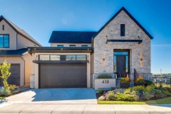 418 Crimson Ridge Place NW Calgary, AB T3L 0K8
