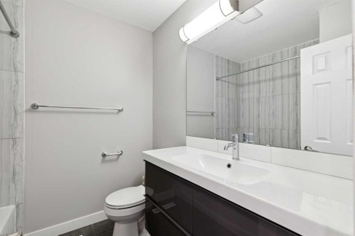 702 Kingsmere Crescent Sw, Calgary, AB 
