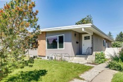 702 Kingsmere Crescent SW Calgary, AB T2V 2H7