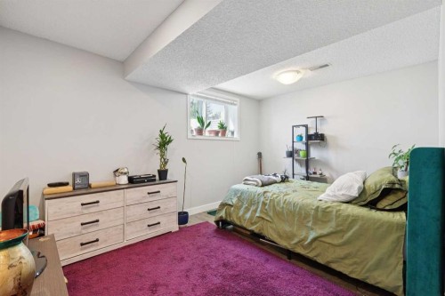 702 Kingsmere Crescent Sw, Calgary, AB 