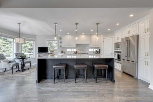 6 Patterson Close Sw, Calgary, AB 