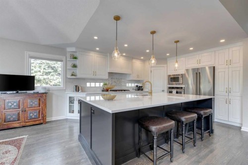6 Patterson Close Sw, Calgary, AB 