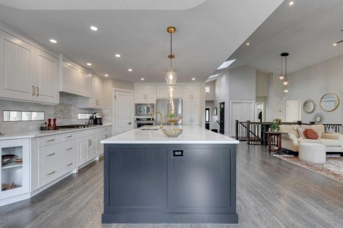 6 Patterson Close Sw, Calgary, AB 