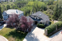 6 Patterson Close SW Calgary, AB T3H 3K2