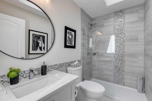 6 Patterson Close Sw, Calgary, AB 