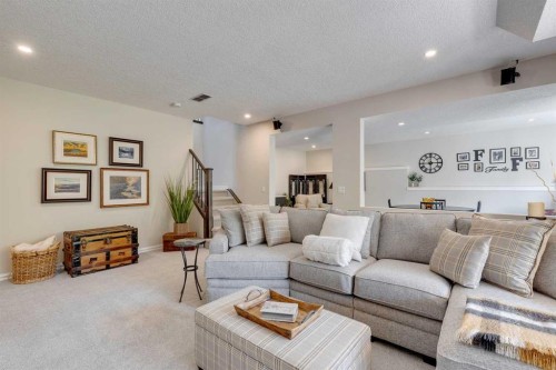 6 Patterson Close Sw, Calgary, AB 