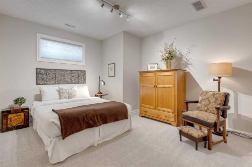 6 Patterson Close Sw, Calgary, AB 
