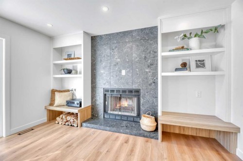 238 Hawktree Bay Nw, Calgary, AB 