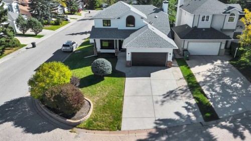238 Hawktree Bay Nw, Calgary, AB 