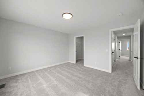 55 Hotchkiss Way Se, Calgary, AB 