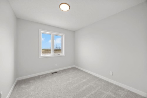 55 Hotchkiss Way Se, Calgary, AB 