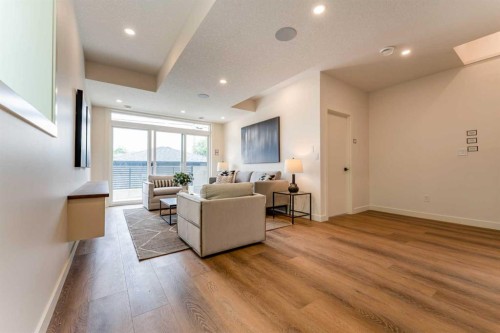 90 Hartford Road Nw, Calgary, AB 