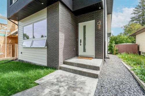 90 Hartford Road Nw, Calgary, AB 