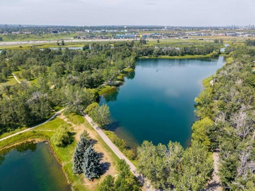 111 Riverbrook Road Se, Calgary, AB 