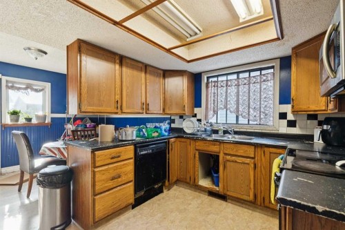 111 Riverbrook Road Se, Calgary, AB 
