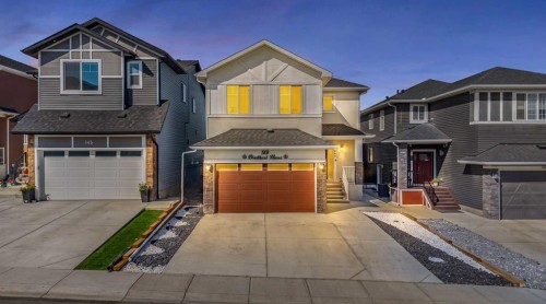 149 Baysprings Gardens, Airdrie, AB 