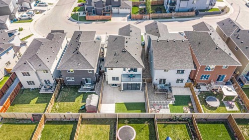 149 Baysprings Gardens, Airdrie, AB 