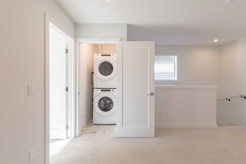 74 Mallard Heath Se, Calgary, AB 