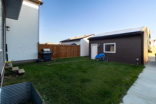 74 Mallard Heath Se, Calgary, AB 