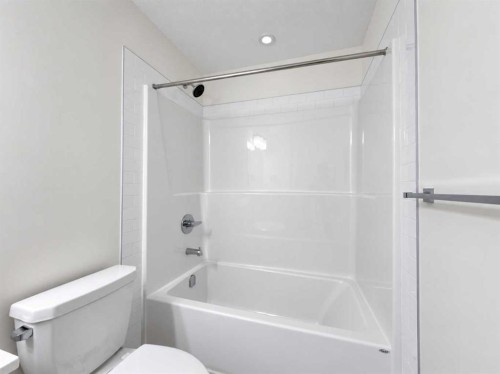2337 Waterbury Road, Chestermere, AB 