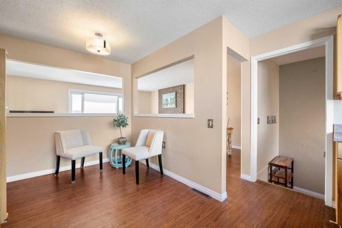244 Cantrell Drive Sw, Calgary, AB 