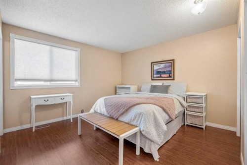 244 Cantrell Drive Sw, Calgary, AB 