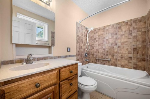 244 Cantrell Drive Sw, Calgary, AB 