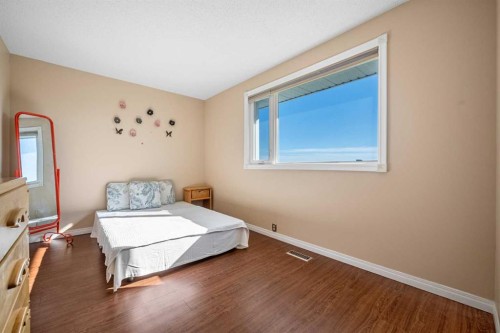 244 Cantrell Drive Sw, Calgary, AB 
