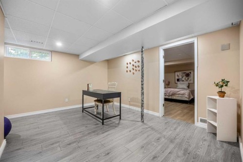 244 Cantrell Drive Sw, Calgary, AB 