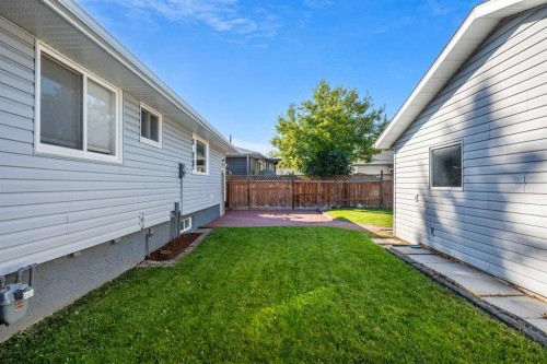 244 Cantrell Drive Sw, Calgary, AB 
