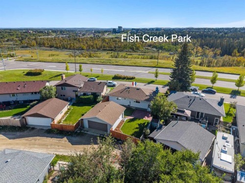 244 Cantrell Drive Sw, Calgary, AB 