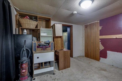 2214 19 Avenue, Bowden, AB 