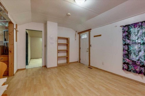 2214 19 Avenue, Bowden, AB 
