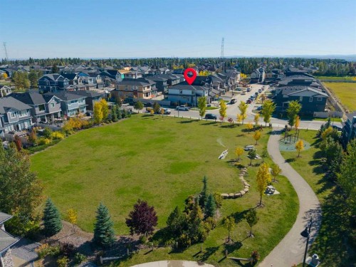 345 West Grove Lane Sw, Calgary, AB 