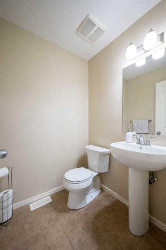25 Marine Drive Se, Calgary, AB 