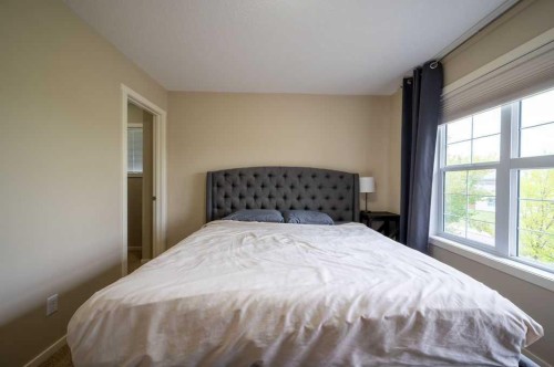 25 Marine Drive Se, Calgary, AB 