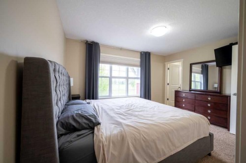 25 Marine Drive Se, Calgary, AB 