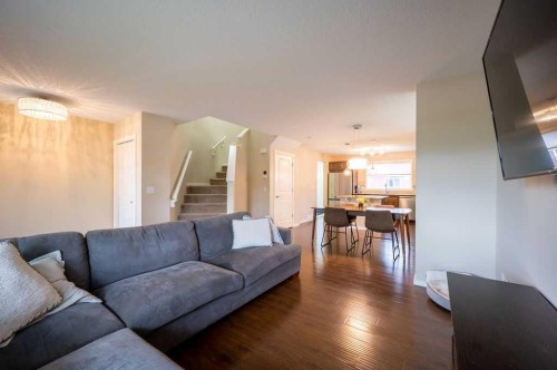 25 Marine Drive Se, Calgary, AB 