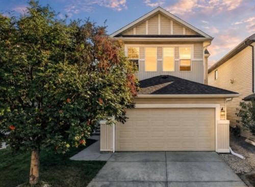 15 Cranfield Manor Se, Calgary, AB 
