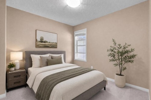 15 Cranfield Manor Se, Calgary, AB 