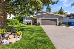 513 Oakridge Way SW Calgary, AB T2V 1T5