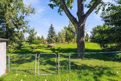 513 Oakridge Way Sw, Calgary, AB 
