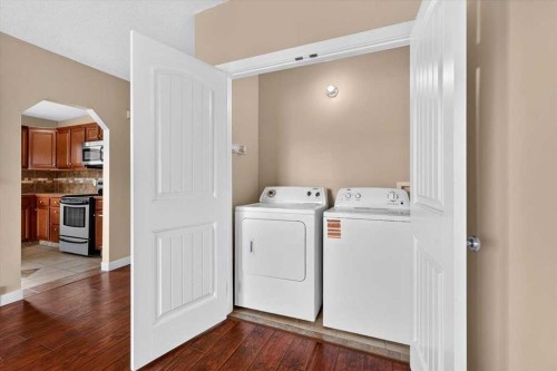 1823 47 Street Se, Calgary, AB 