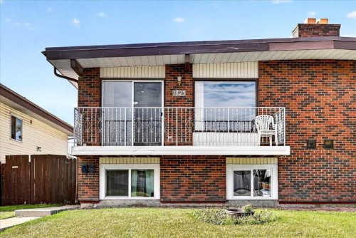 1823 47 Street Se, Calgary, AB 