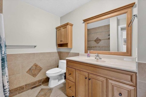 1823 47 Street Se, Calgary, AB 