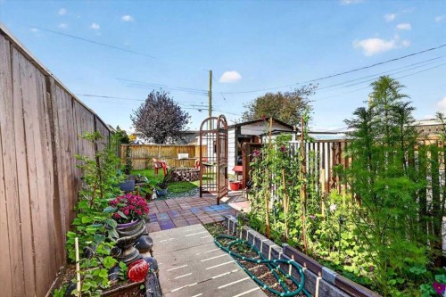 1823 47 Street Se, Calgary, AB 